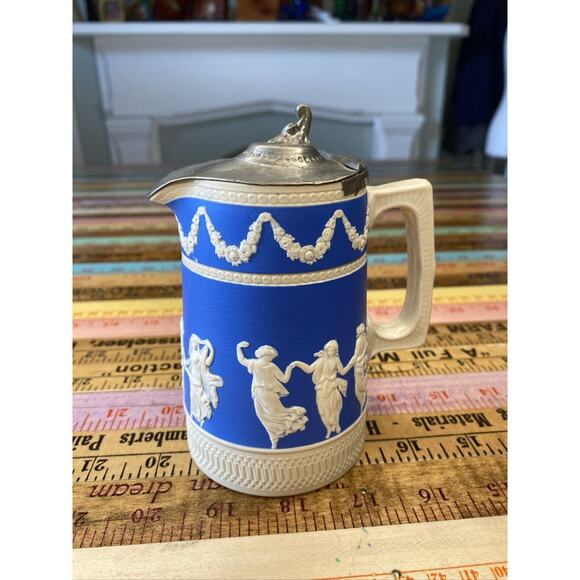 WEDGWOOD BLUE JASPER CREAMER Pitcher Marlborough Blenheim Spode Manchester - Picture 1 of 12